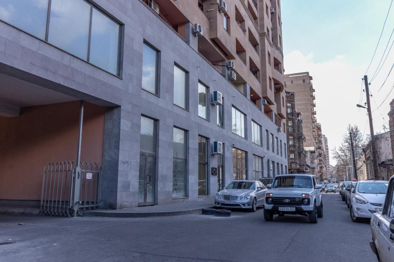 Stay Inn Apartments At Buzand 13 Street Erivan Dış mekan fotoğraf