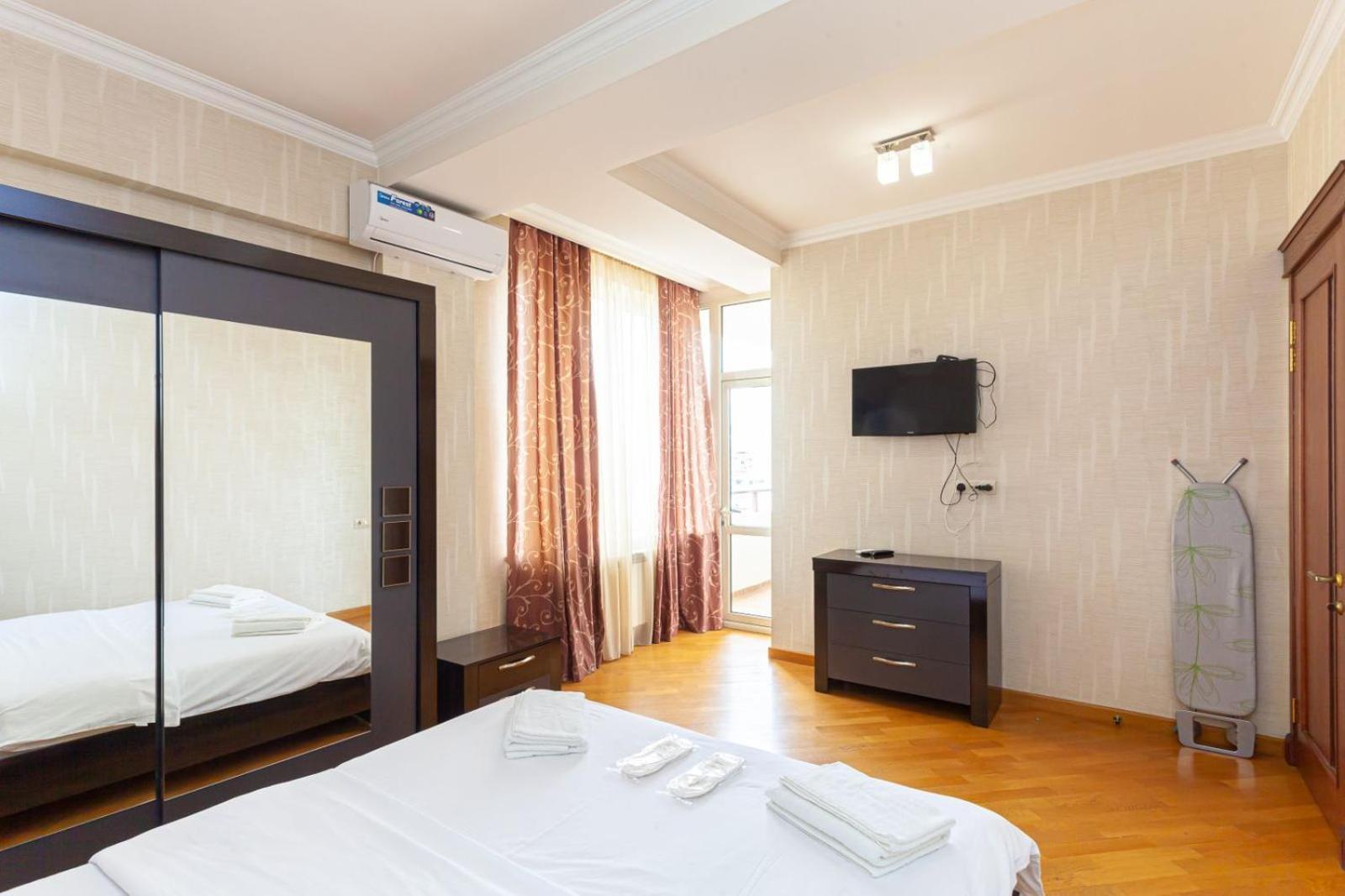 Stay Inn Apartments At Buzand 13 Street Erivan Dış mekan fotoğraf